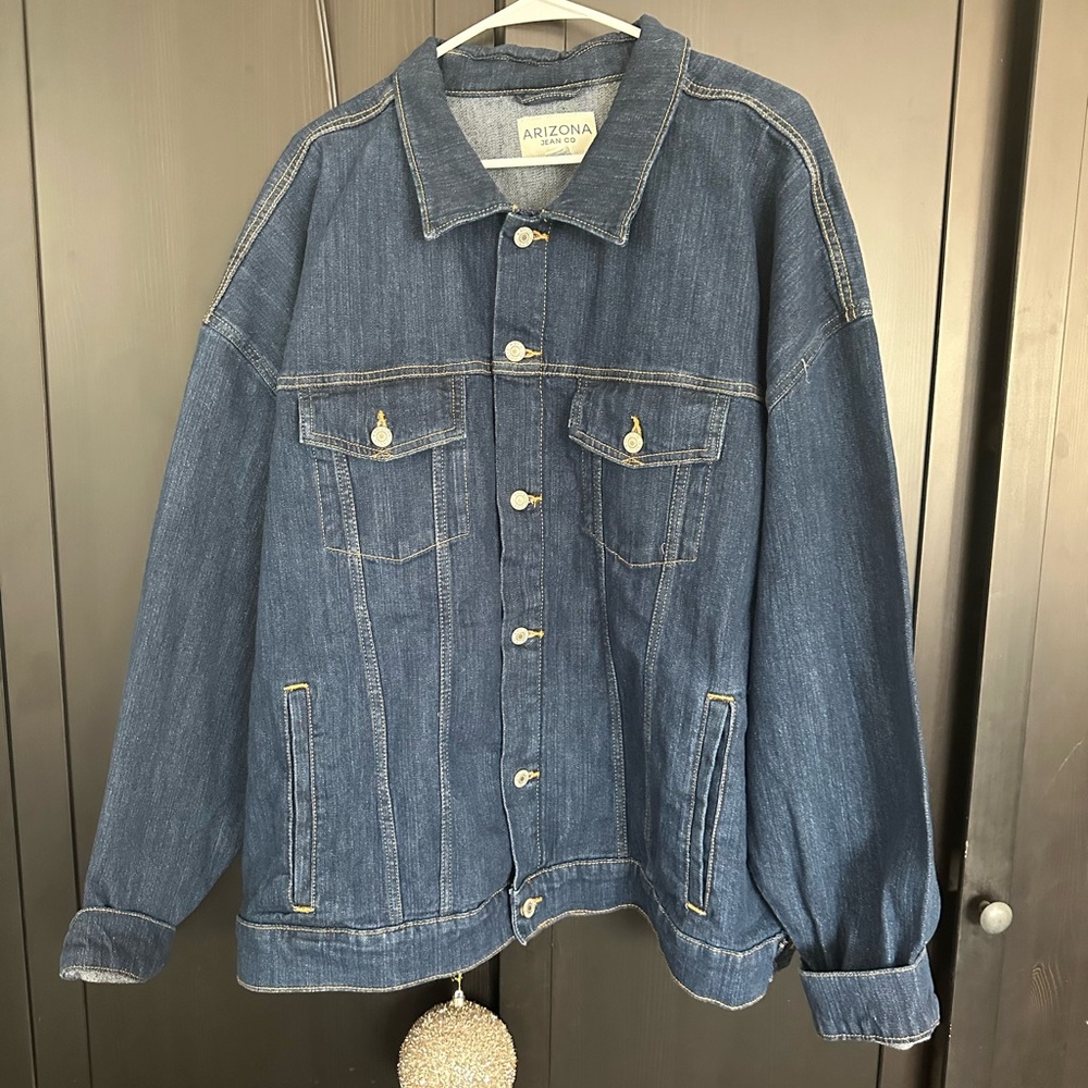 Arizona Jean Company Men's Classic Blue Denim Jacket. XL